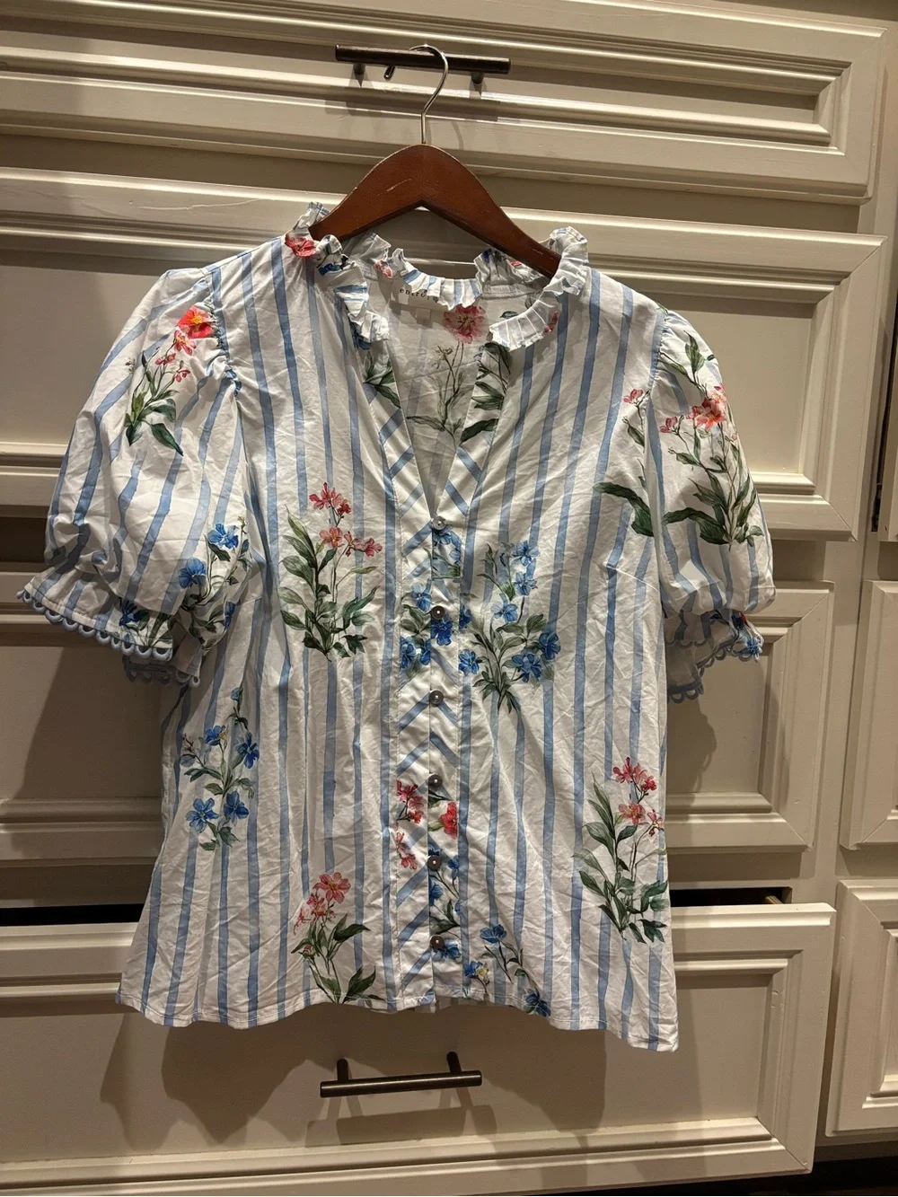 Entro Striped Floral Puff-Sleeve Blouse - Blue/White, size small